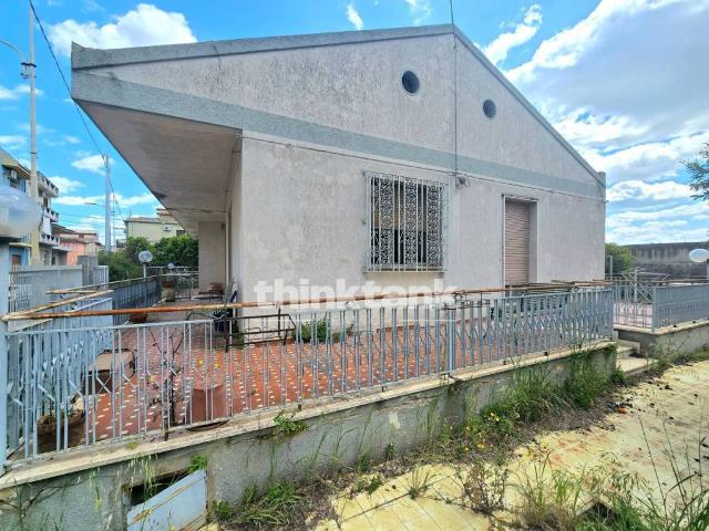 Villa Indipendente in vendita a Comiso, Sicilia