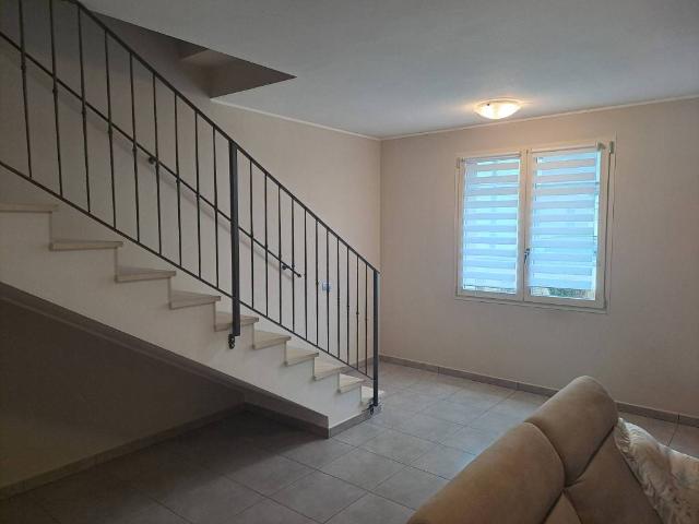 Villa Indipendente in vendita a Commessaggio, Lombardia