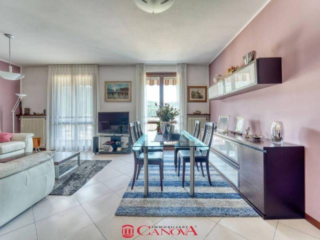 Villa Indipendente in vendita a Como