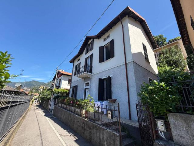 Villa Indipendente in vendita a Casetta, Como