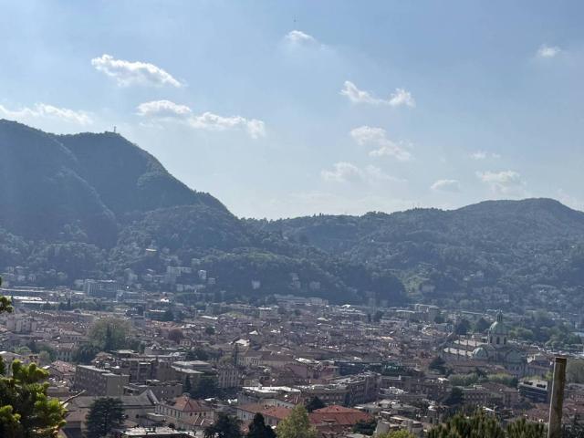 Villa Indipendente in vendita a Garzola, Como