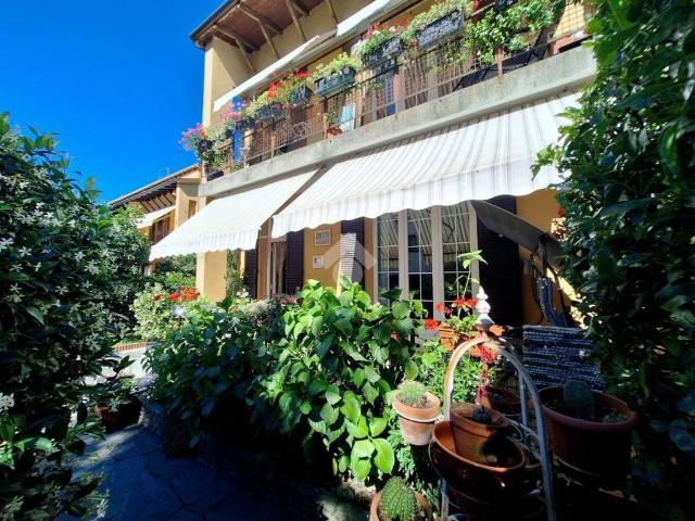 Villa Indipendente in vendita a Muggiò, Como