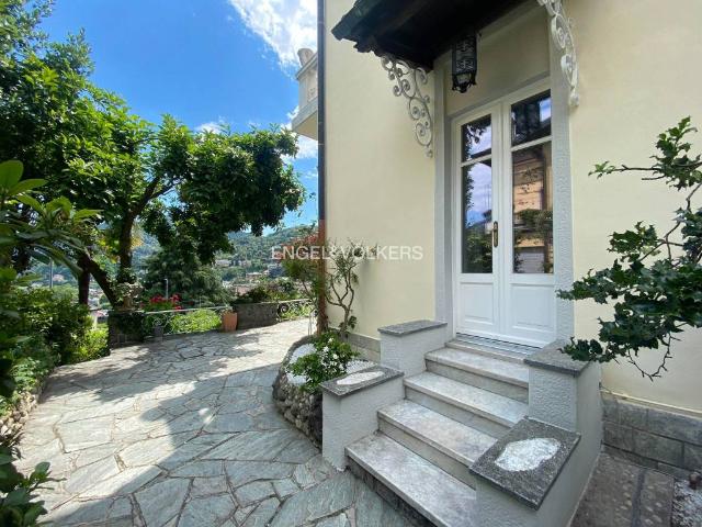 Villa Indipendente in vendita a Sagnino, Como