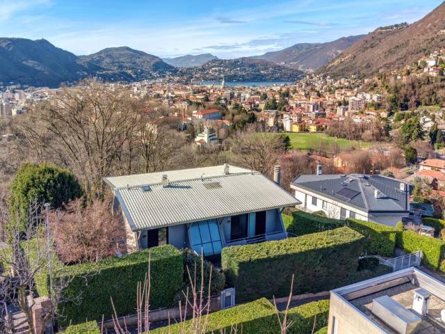 Villa Indipendente in vendita a San Martino, Como