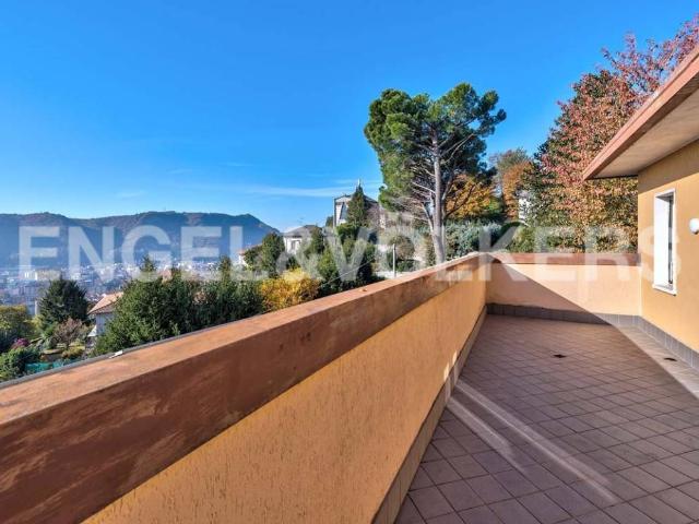 Villa Indipendente in vendita a Garzola, Como