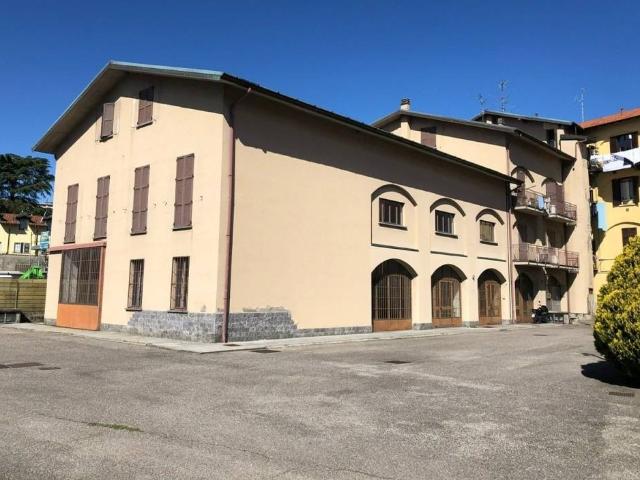 Villa Indipendente in vendita a Como, Lombardia