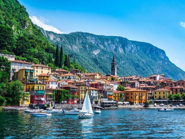 Villa Indipendente in vendita a Sant'Agostino, Como