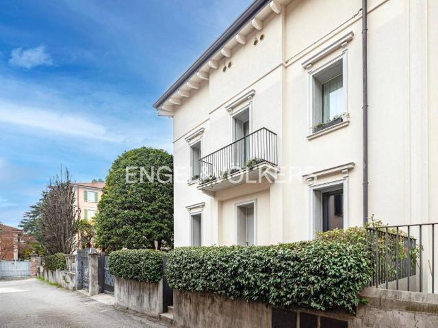 Villa Indipendente in vendita a San Giuliano, Como