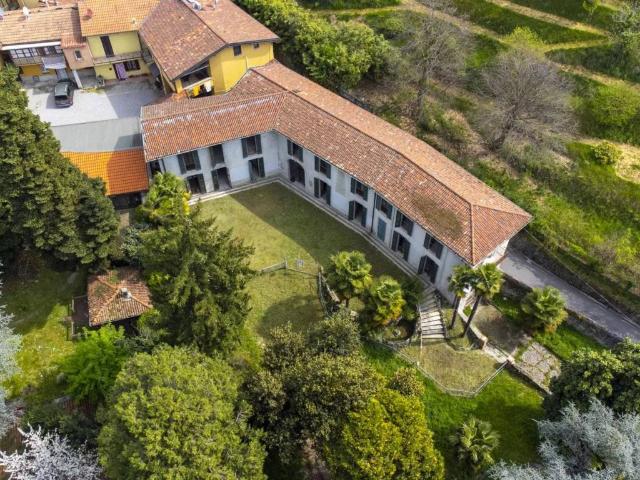 Villa Indipendente in vendita a Trecallo, Como