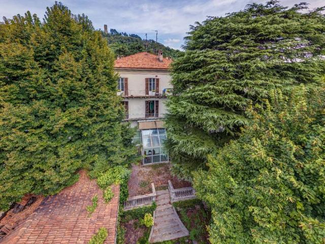 Villa Indipendente in vendita a Como, Lombardia