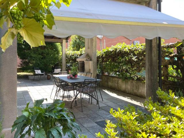 Villa Indipendente in vendita a Albate, Como