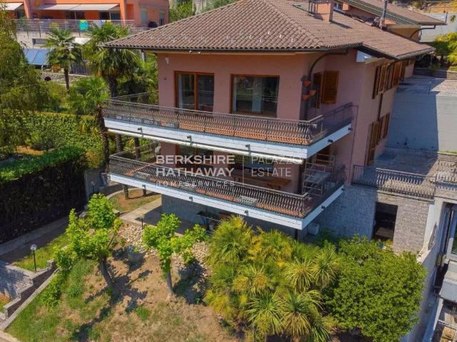 Villa Indipendente in vendita a Bignanico, Como