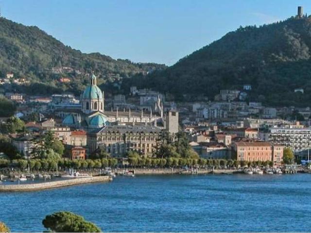 Villa Indipendente in vendita a Bignanico, Como