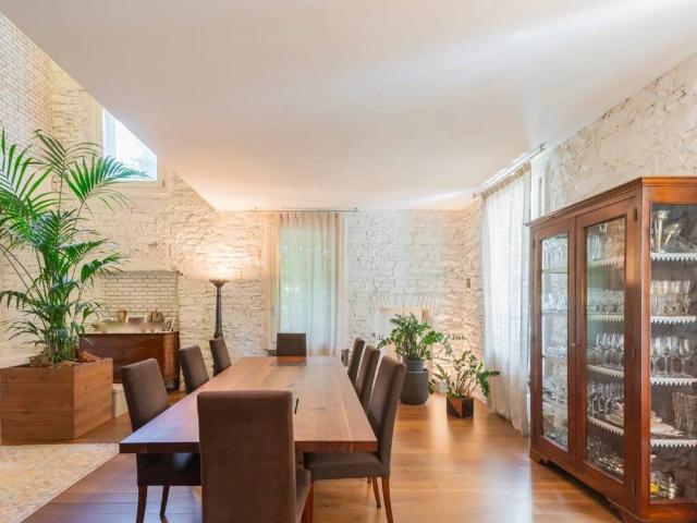 Villa Indipendente in vendita a Sant'Agostino, Como
