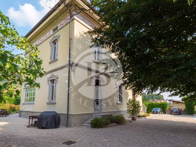 Villa Indipendente in vendita a Vico, Como