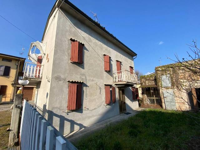 Villa Indipendente in vendita a Unione Comuni Modenesi Area Nord, Concordia Sulla Secchia