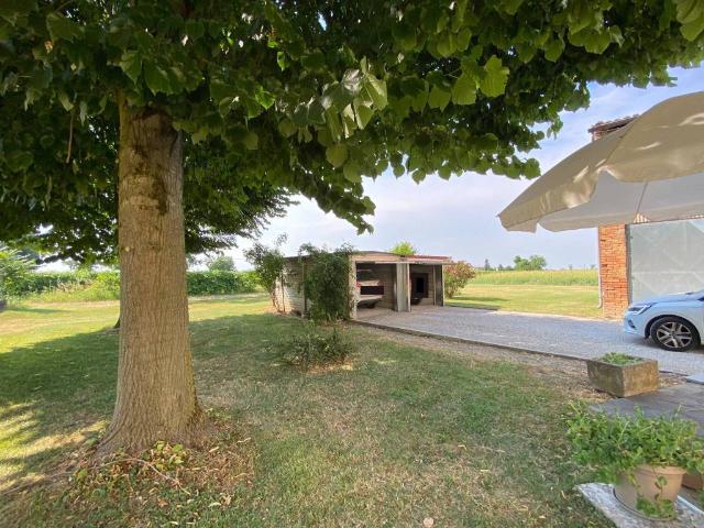 Villa Indipendente in vendita a Unione Comuni Modenesi Area Nord, Concordia Sulla Secchia