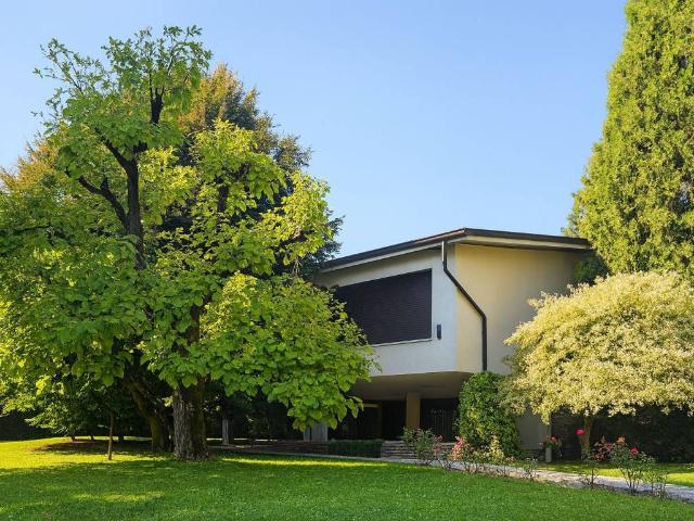 Villa Indipendente in vendita a Concorezzo, Lombardia