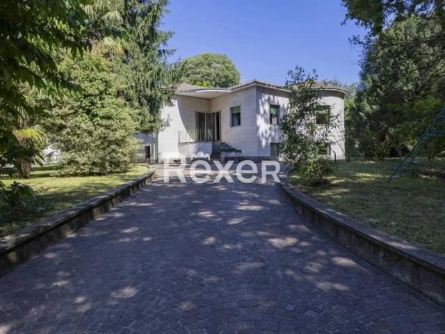 Villa Indipendente in vendita a Concorezzo, Lombardia