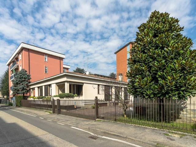 Villa Indipendente in vendita a Concorezzo, Rancate