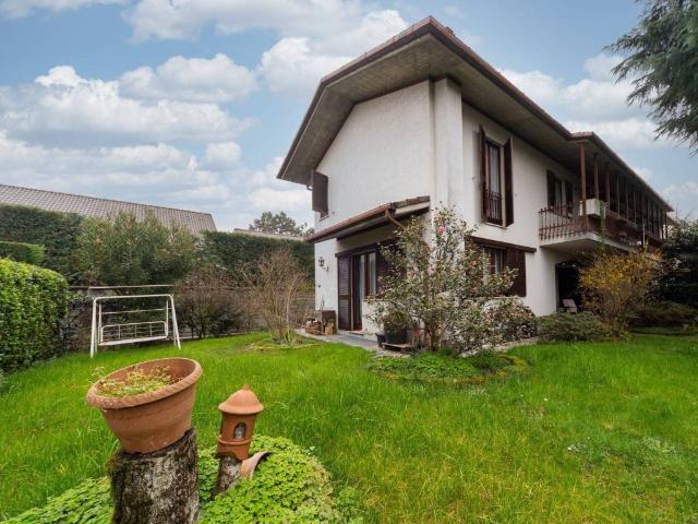 Villa Indipendente in vendita a Cascina San Vincenzo, Concorezzo