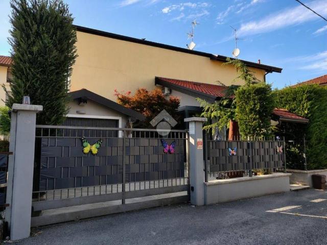 Villa Indipendente in vendita a Cascina San Vincenzo, Concorezzo