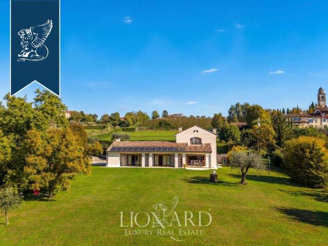 Villa Indipendente in vendita a Conegliano, Veneto