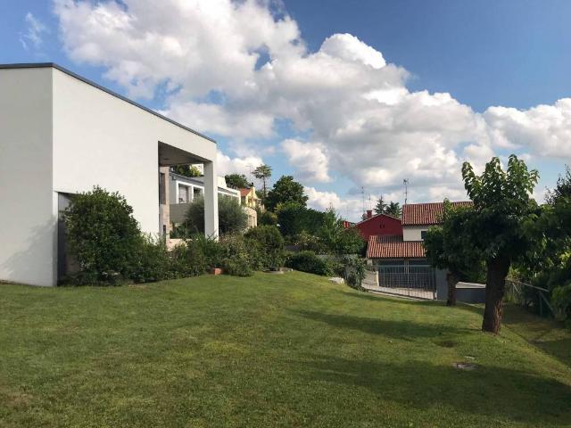 Villa Indipendente in vendita a Monticella, Conegliano