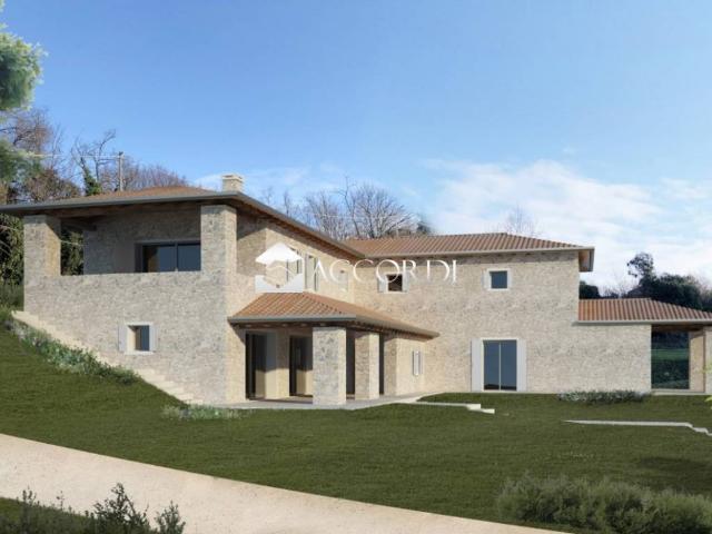 Villa Indipendente in vendita a Monticella, Conegliano
