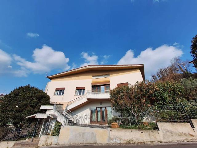 Villa Indipendente in vendita a Monticella, Conegliano