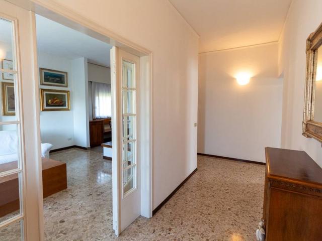 Villa Indipendente in vendita a Campolongo, Conegliano