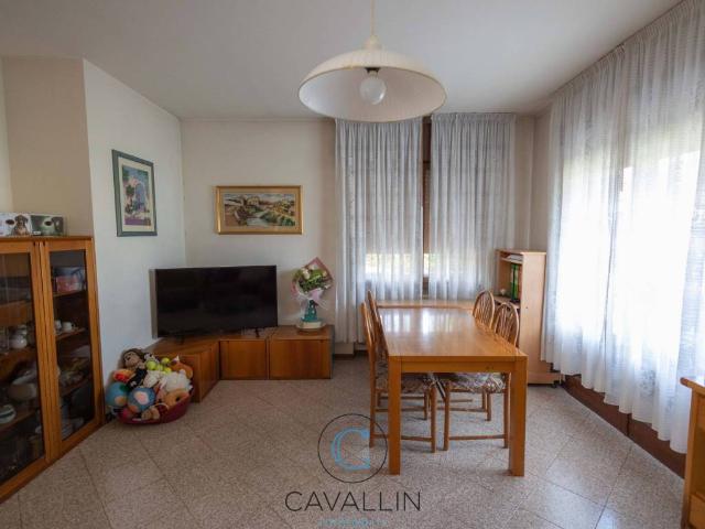 Villa Indipendente in vendita a Parè, Conegliano