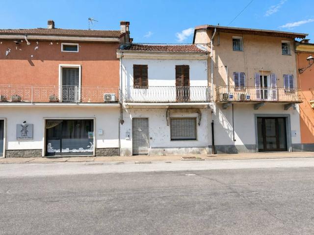 Villa Indipendente in vendita a Confienza, Lombardia