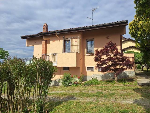 Villa Indipendente in vendita a Piemonte, Alessandria