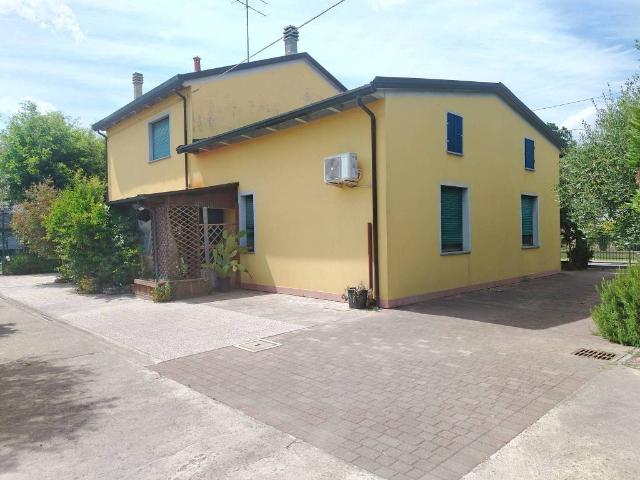 Villa Indipendente in vendita a Unione dei comuni della Bassa Romagna, Conselice