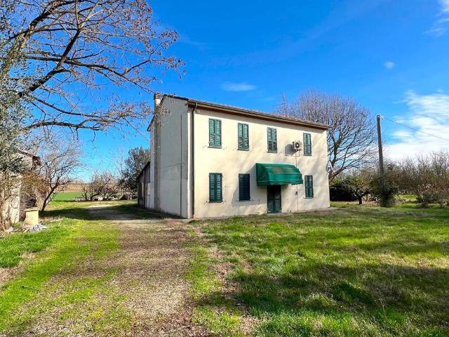 Villa Indipendente in vendita a Unione dei comuni della Bassa Romagna, Alfonsine