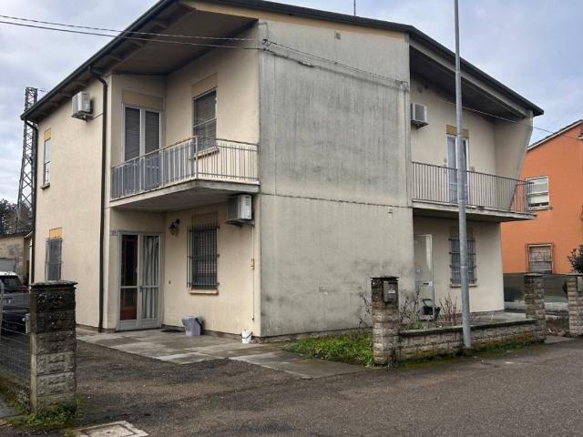 Villa Indipendente in vendita a Unione dei comuni della Bassa Romagna, Conselice