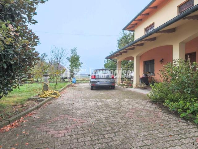 Villa Indipendente in vendita a Conselice, Ravenna