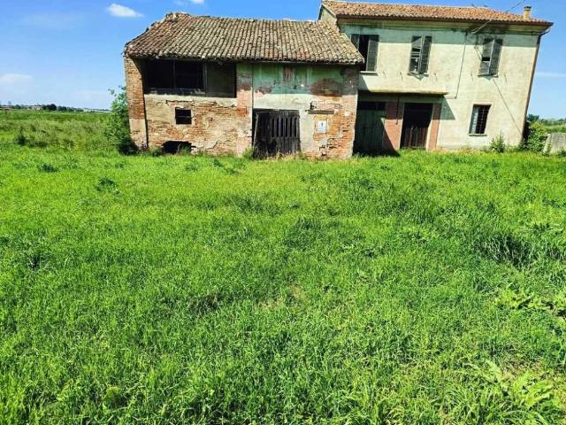 Villa Indipendente in vendita a Unione dei comuni della Bassa Romagna, Conselice