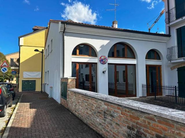 Villa Indipendente in vendita a Conselve, Veneto