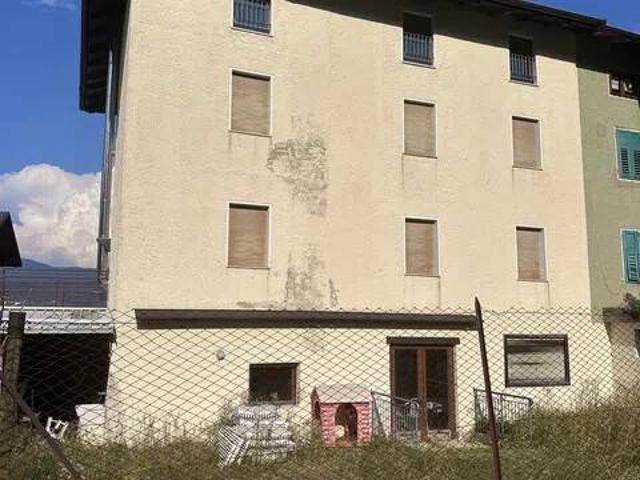 Villa Indipendente in vendita a Comunità della Val di Non, Flavon