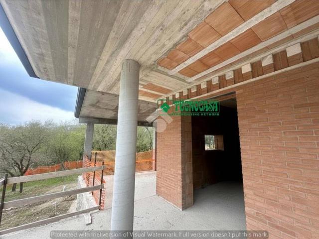 Villa Indipendente in vendita a Contrada, Campania