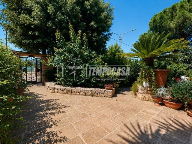 Villa Indipendente in vendita a Puglia, Bari