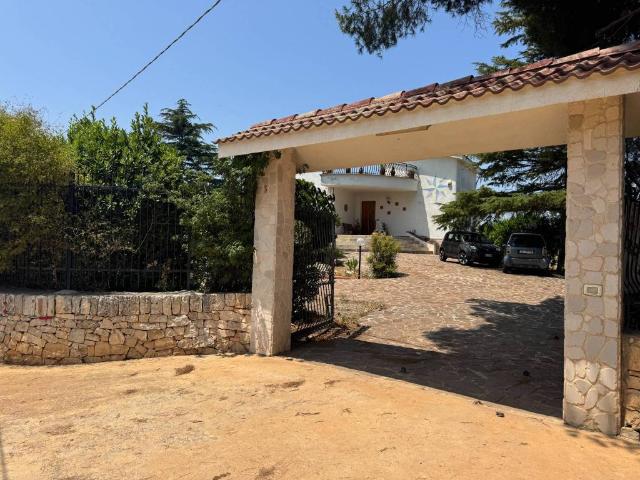 Villa Indipendente in vendita a Puglia, Bari
