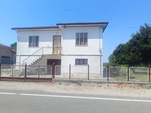 Villa Indipendente in vendita a Unione Terre e Fiumi, Copparo
