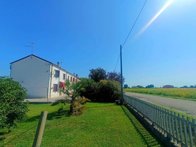 Villa Indipendente in vendita a Unione Terre e Fiumi, Copparo