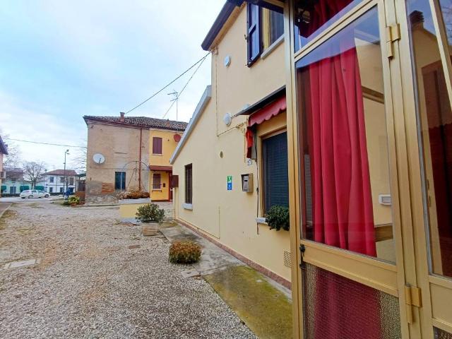 Villa Indipendente in vendita a Unione Terre e Fiumi, Copparo