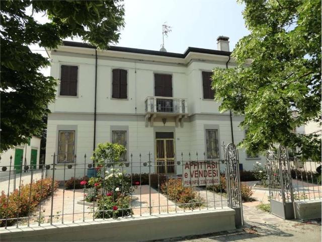 Villa Indipendente in vendita a Unione Terre e Fiumi, Copparo
