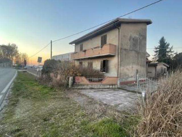 Villa Indipendente in vendita a Unione Terre e Fiumi, Copparo