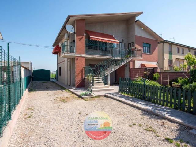 Villa Indipendente in vendita a Unione Terre e Fiumi, Copparo